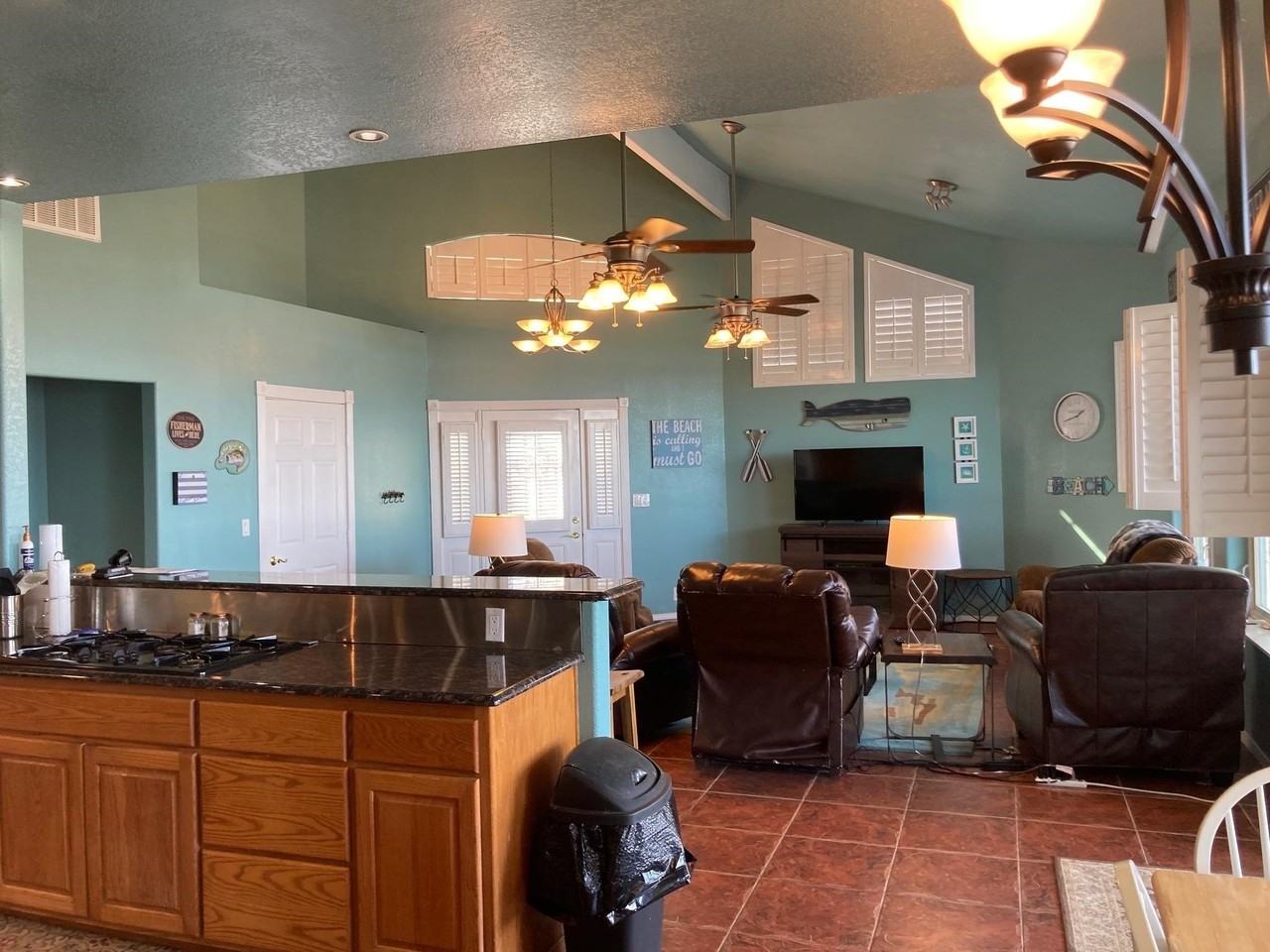 215 Mountain Top - Photo 6 of 29