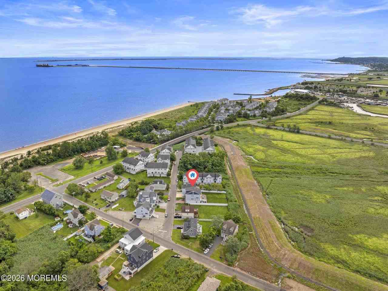 619 Park Ave - Photo 4 of 44