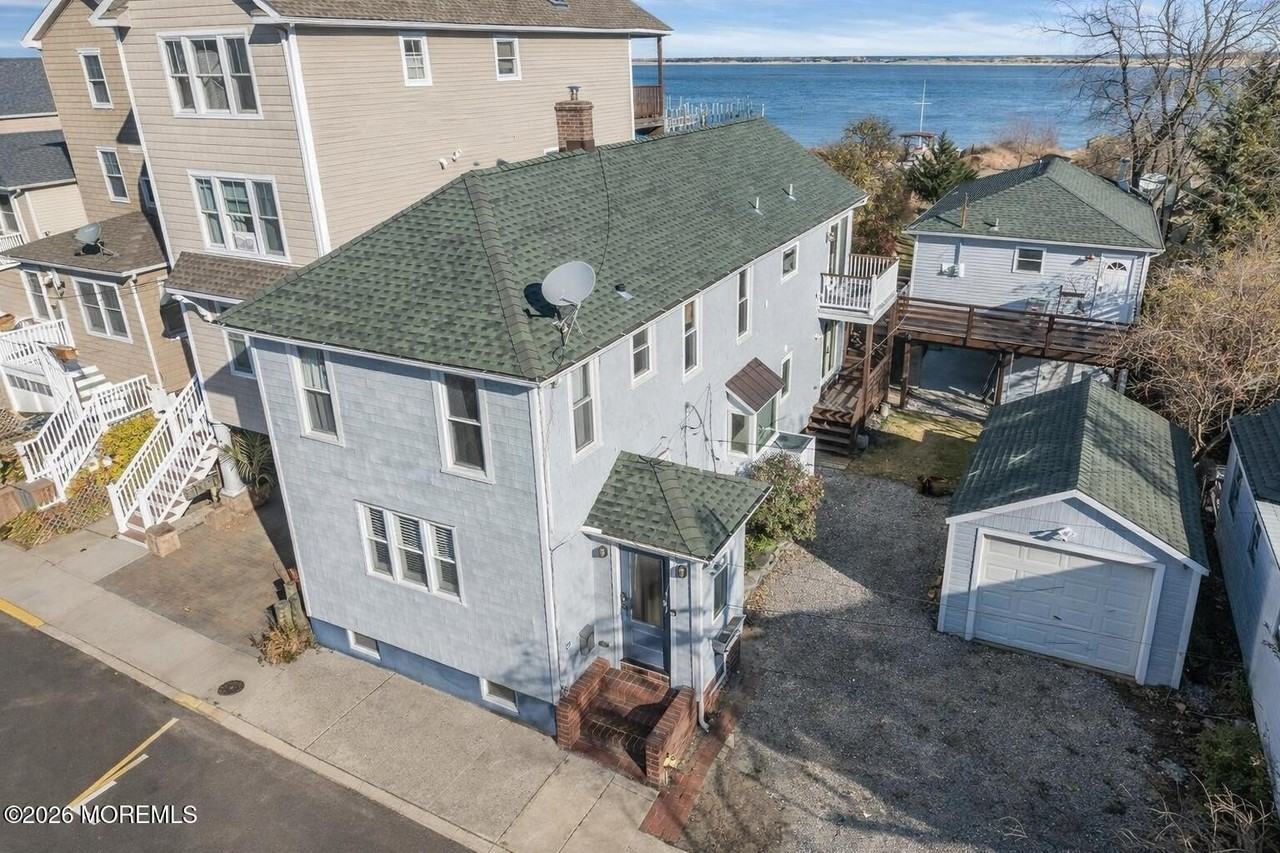 48 5th St - Photo 4 of 50