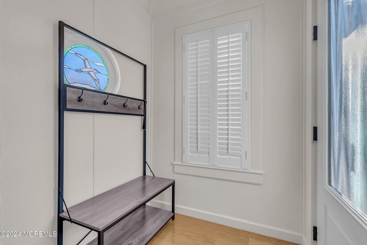 48 5th St - Photo 7 of 50