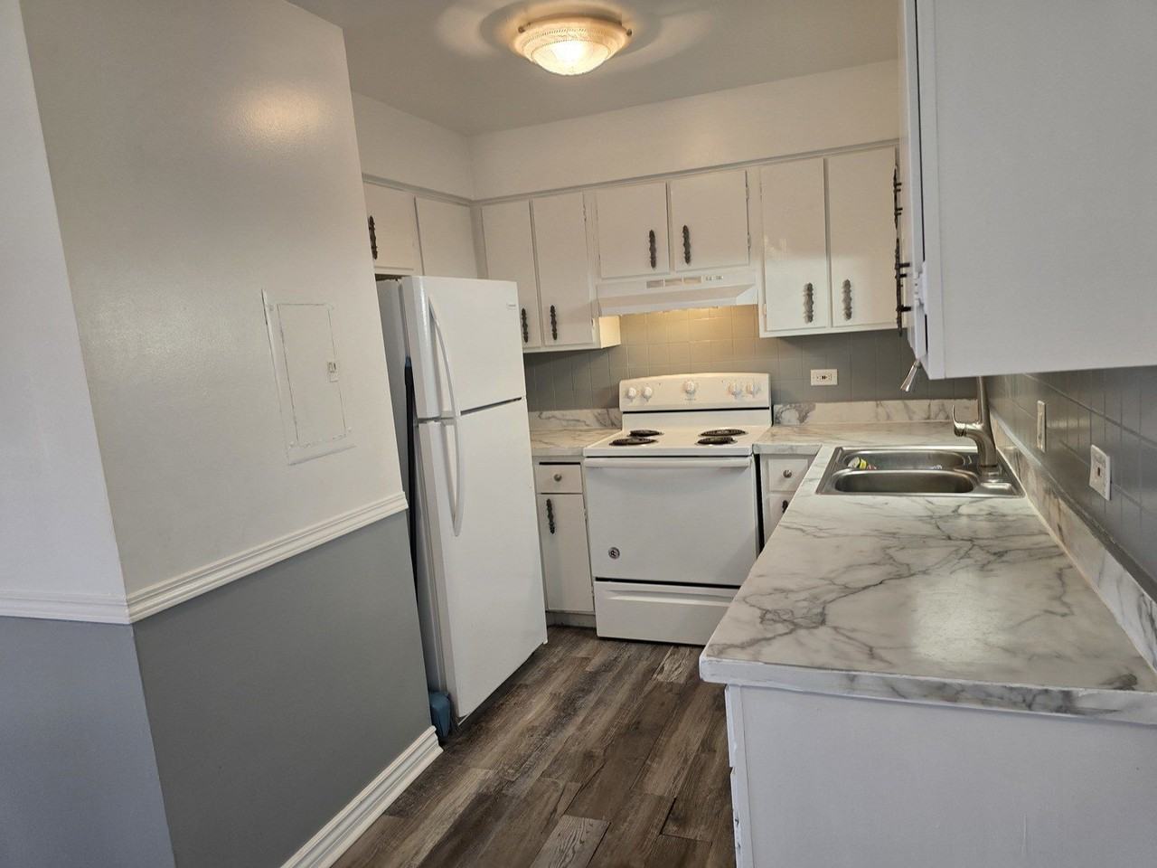 17701 Park Blvd #304 - Photo 6 of 13