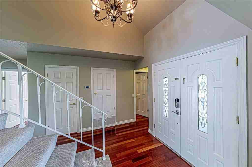 670 Oakhaven Ave - Photo 5 of 45