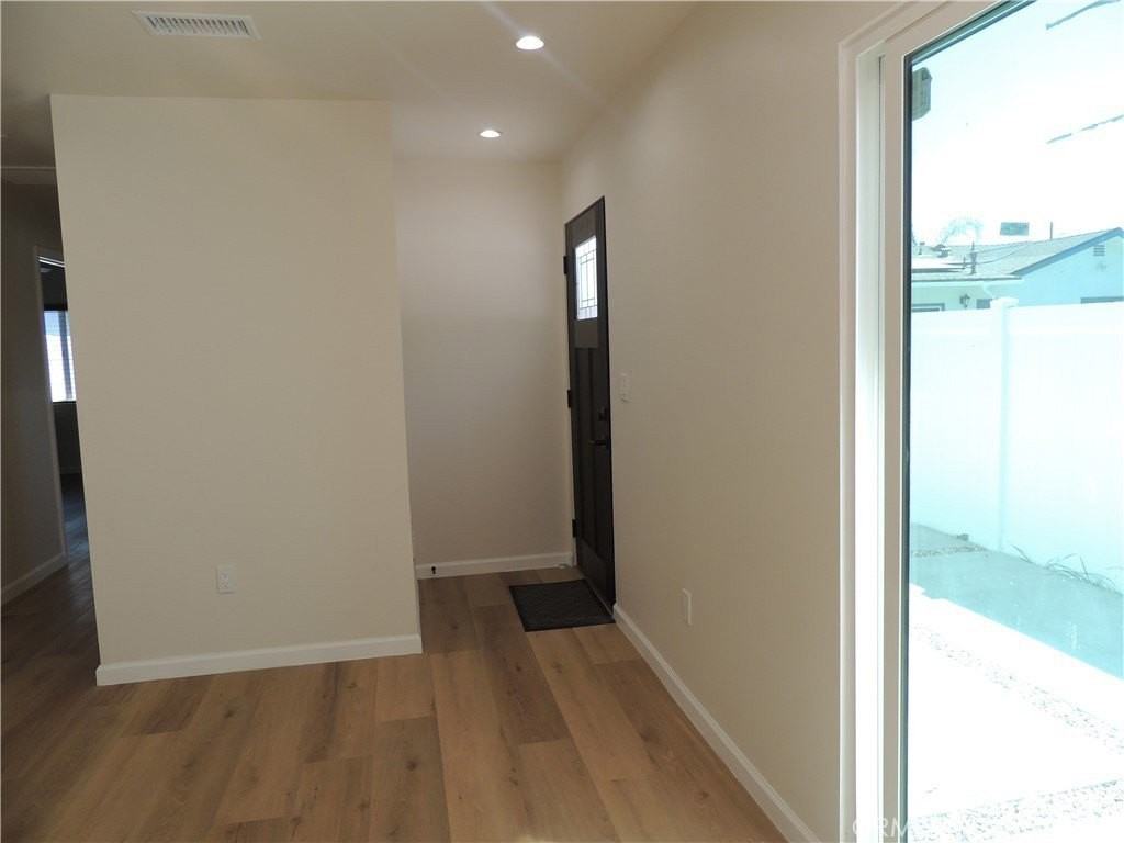 27871 Galeton 1/2 - Photo 3 of 26