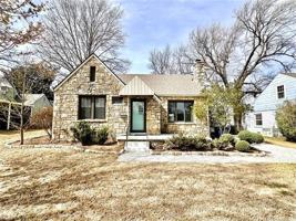 featured image of 1150 S Marion Ave