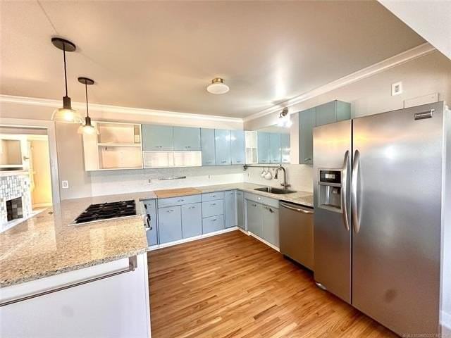 1150 S Marion Ave - Photo 4 of 22