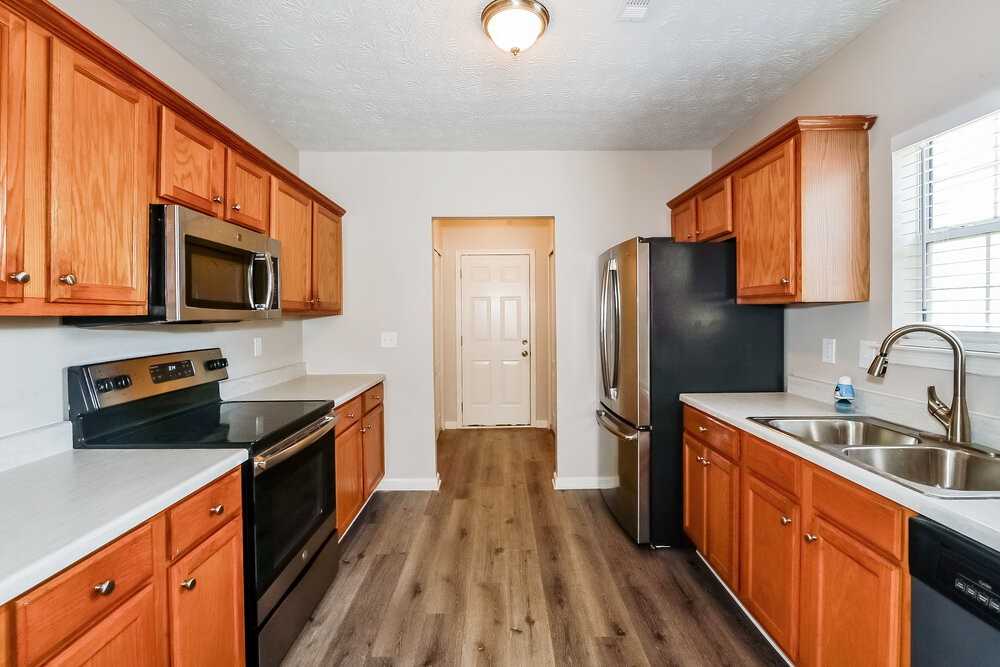 6270 Winston Trce - Photo 7 of 16