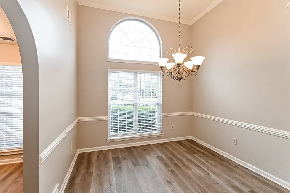 7376 Wendy Way - Photo 7 of 17