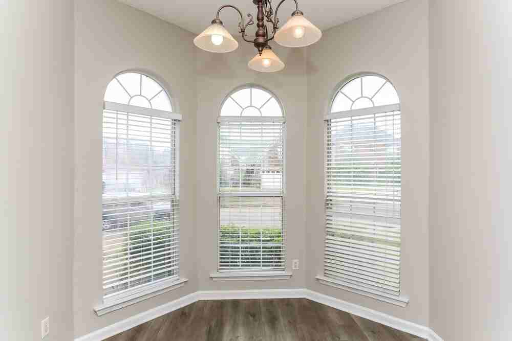 1142 Red Fern Cir W - Photo 6 of 15