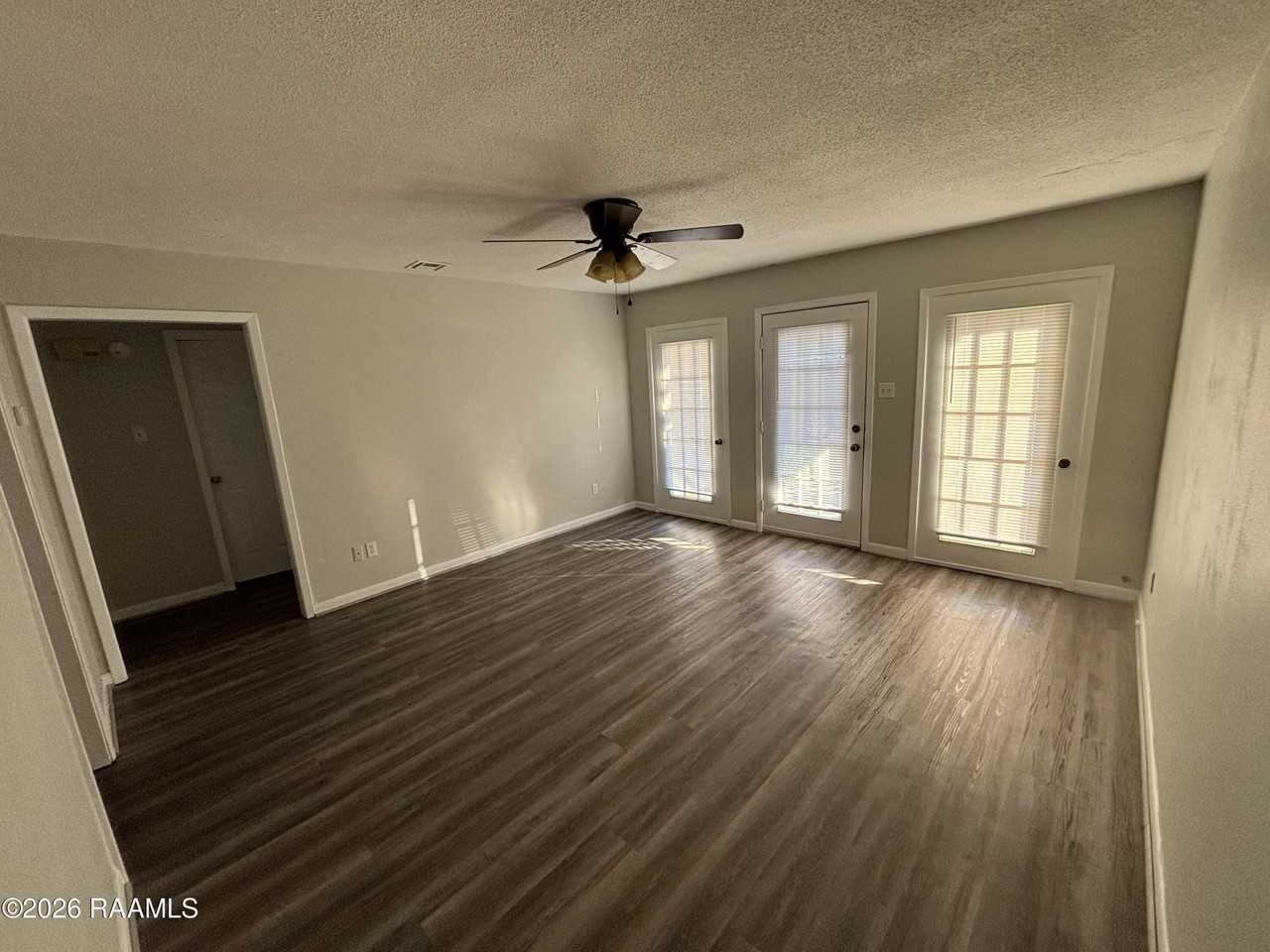 108 Cantal Dr Apt B - Photo 3 of 12