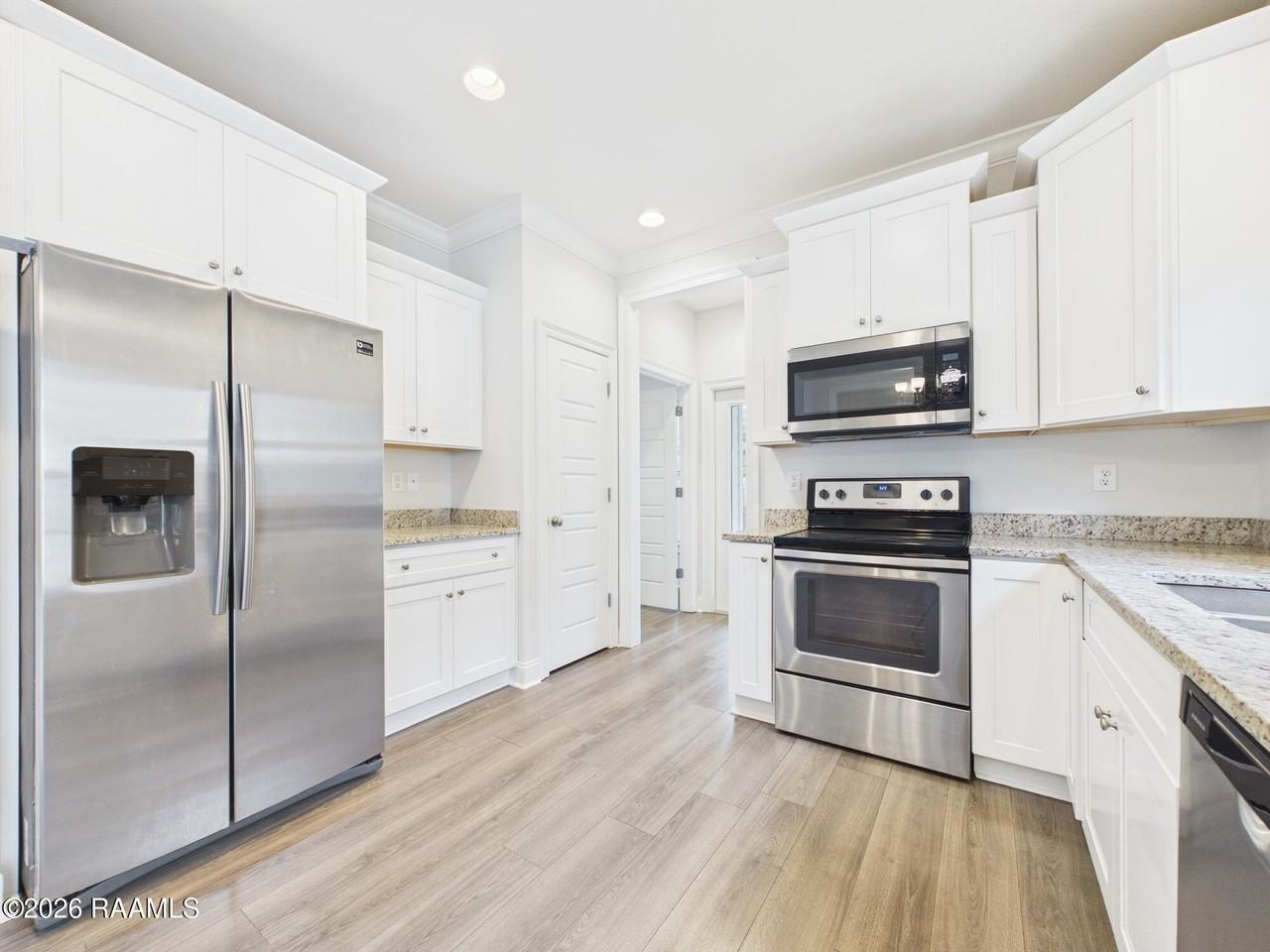 212 Twin Meadow Ln - Photo 7 of 18