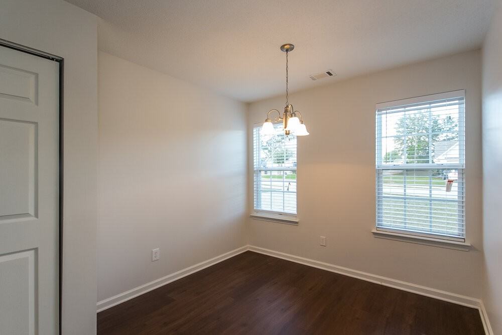 448 Camella Cir - Photo 6 of 15