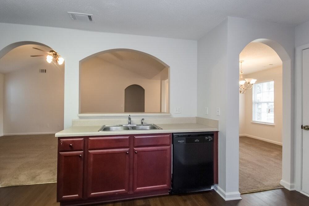 448 Camella Cir - Photo 7 of 15