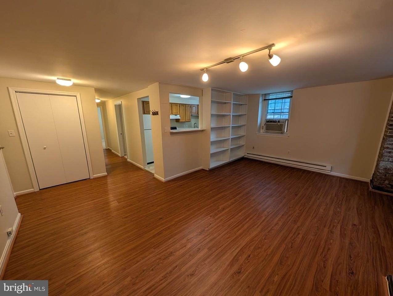 1332 15th St Nw Apt B2 - Photo 4 of 42