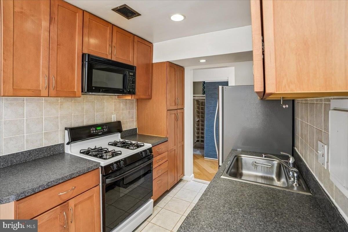 4970 Battery Ln #409 - Photo 7 of 29