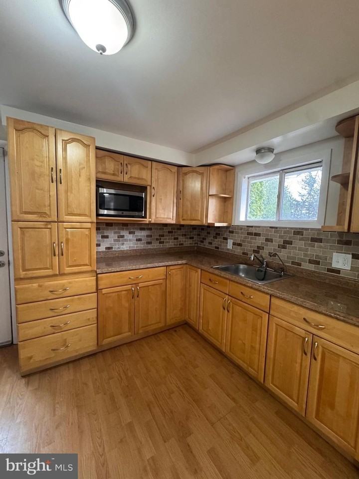 124 Gravesmith Dr - Photo 6 of 16