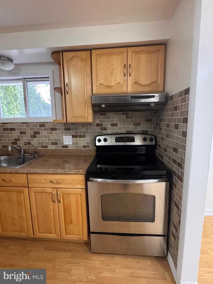 124 Gravesmith Dr - Photo 7 of 16