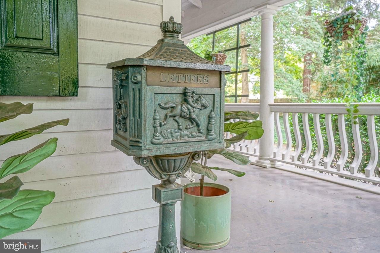 315 Chestnut St - Photo 6 of 36