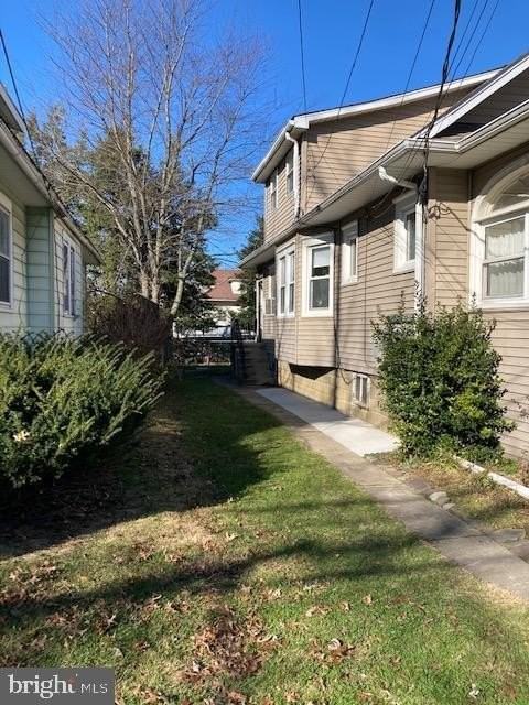 23 E Greenwood Ave - Photo 2 of 13