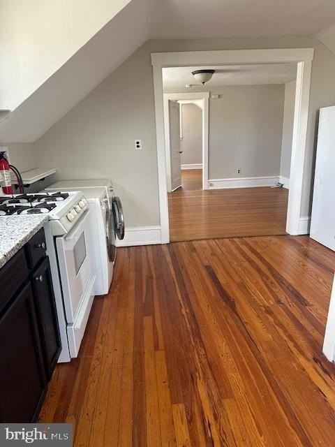 23 E Greenwood Ave - Photo 3 of 13