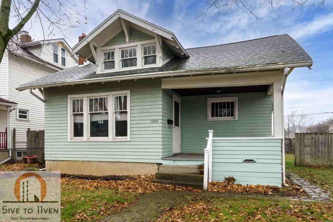 1203 Arbor Ave - Photo 3 of 20