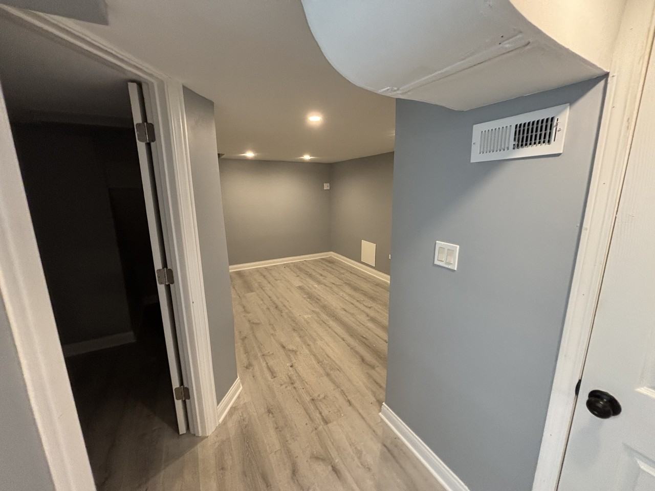 1925 Dodge Ave #1 - Photo 7 of 10