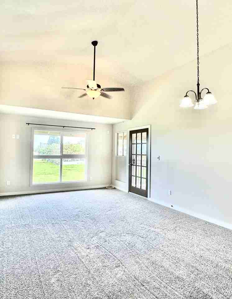 71 Waiaka Ln #35-204 - Photo 2 of 21