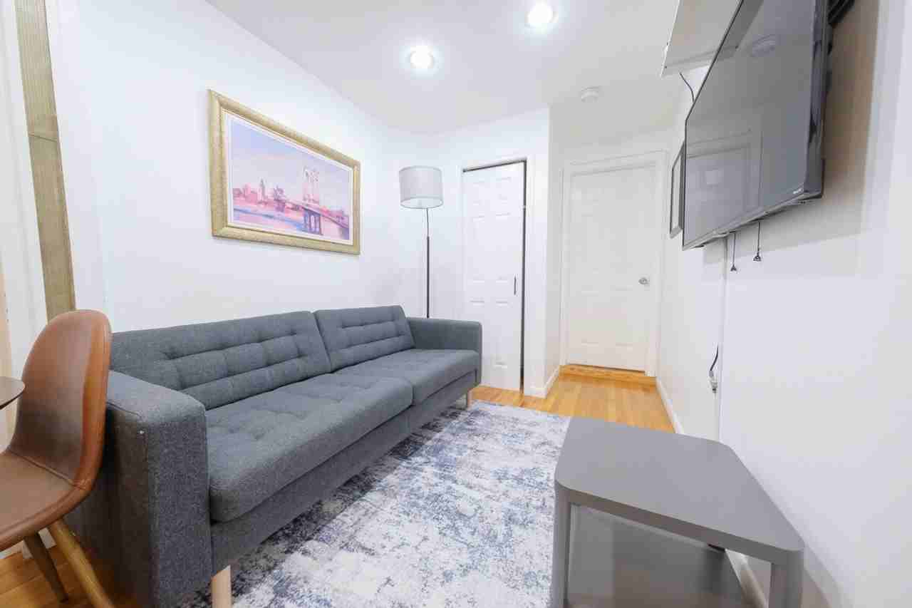 305 E 104th St #1032015P - Photo 2 of 40