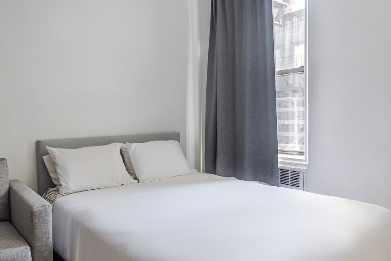 318 E 80th St #1032025P - Photo 7 of 19