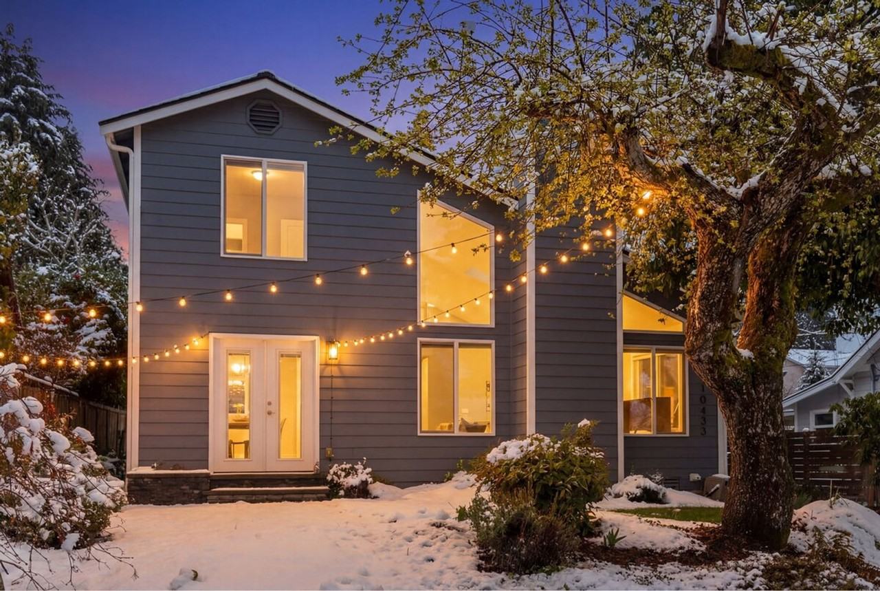 10433 67th Ave S #1507640P - Photo 5 of 47