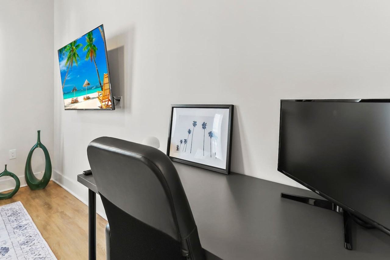 2317 W Grace St #1312493P - Photo 5 of 20