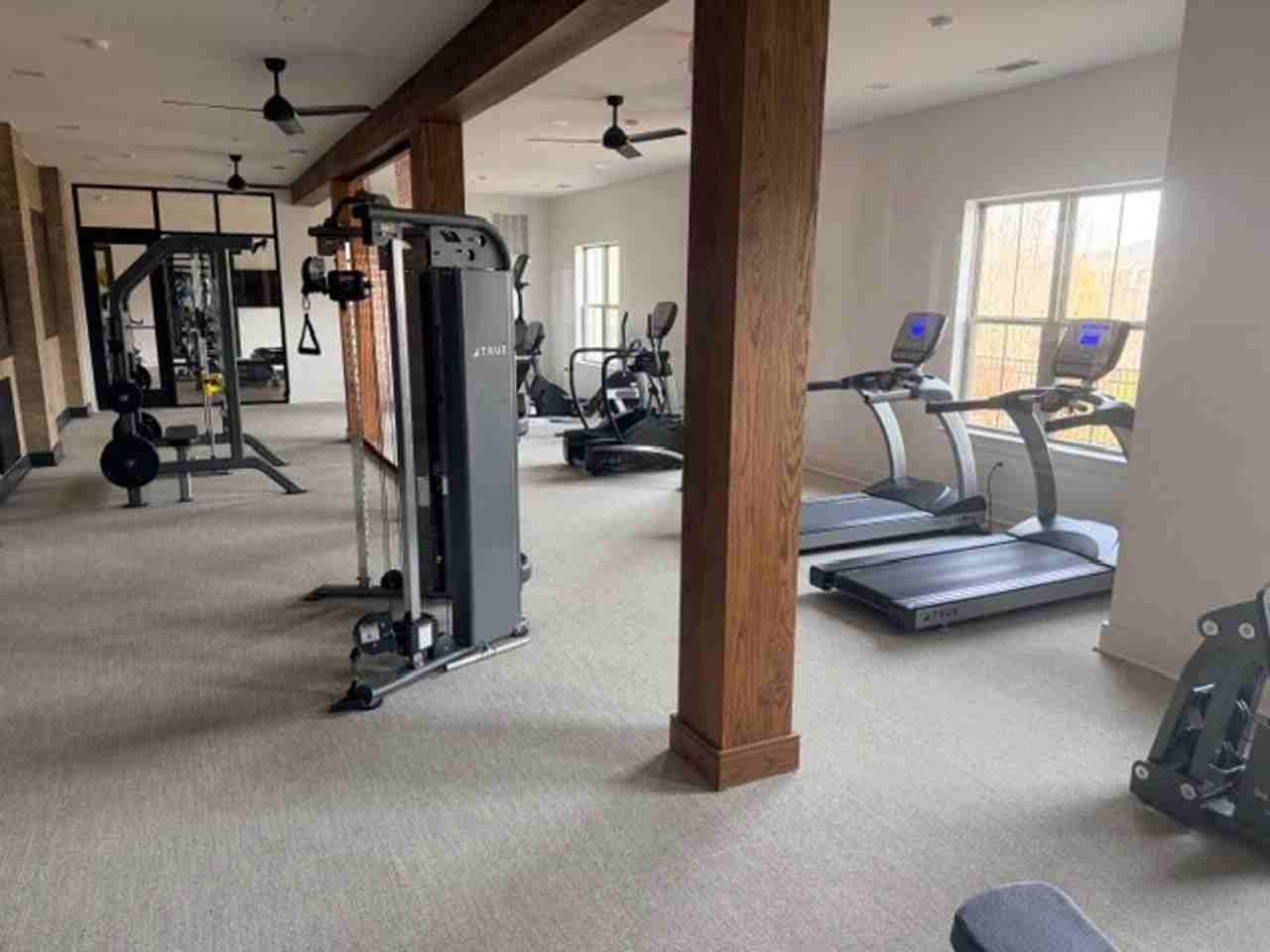 853 Saddle Ridge Rd #1344179P - Photo 2 of 31