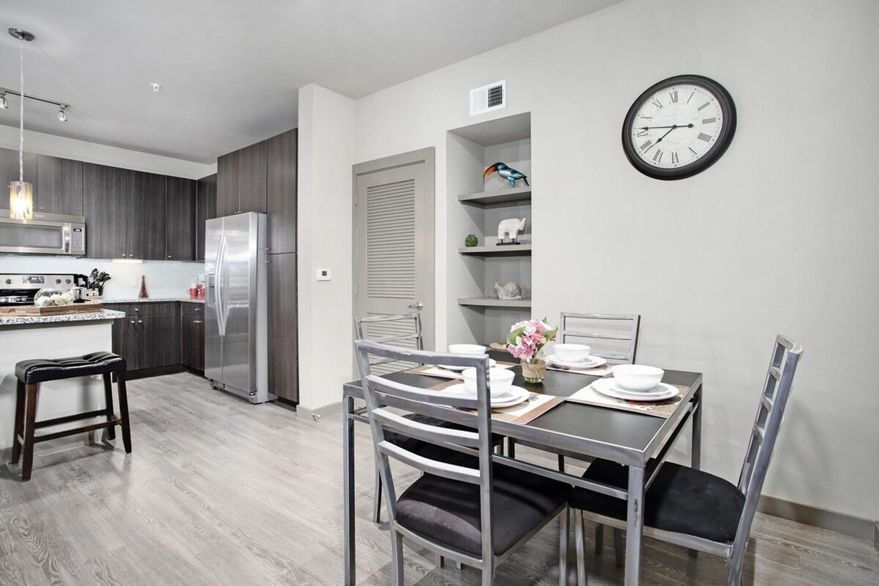 976 S Braeswood Blvd #1359161P - Photo 3 of 21