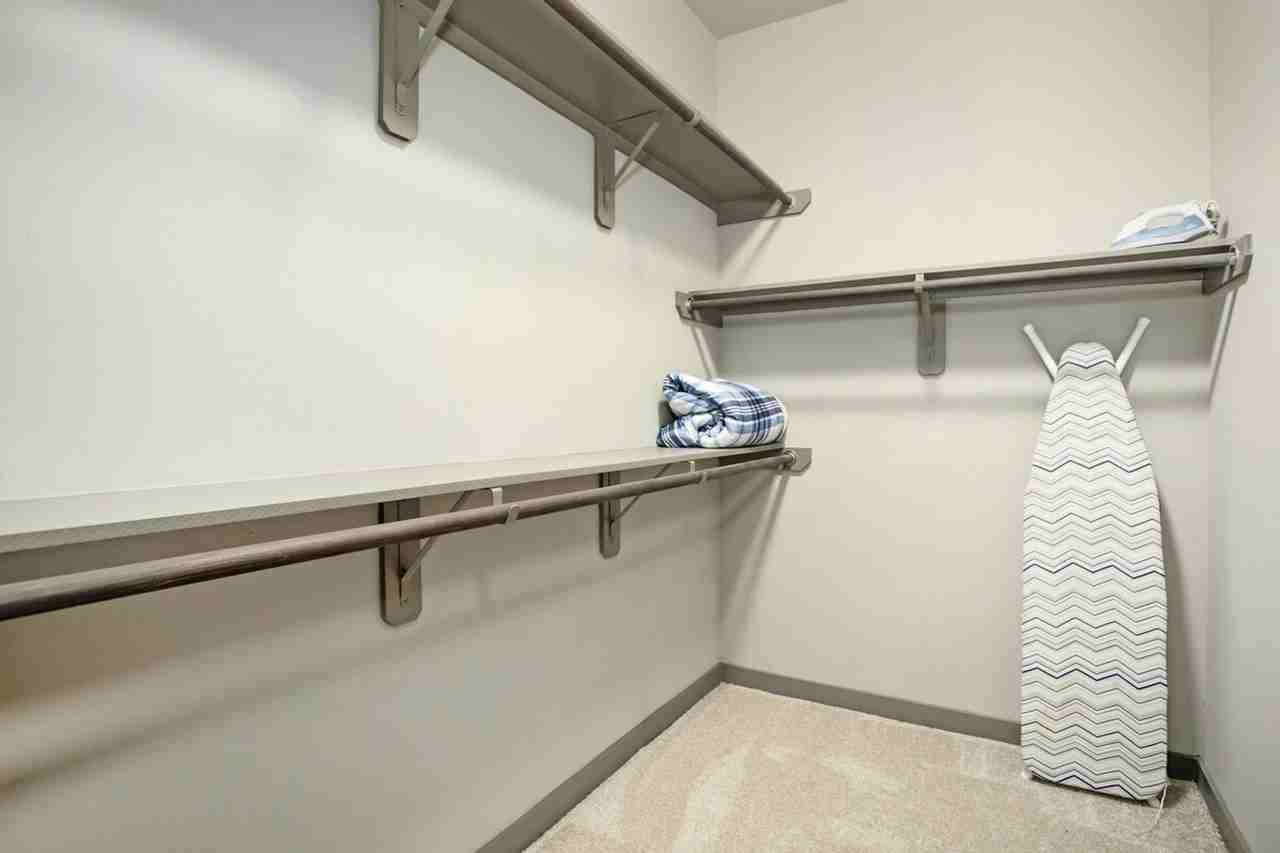 976 S Braeswood Blvd #1359161P - Photo 6 of 21