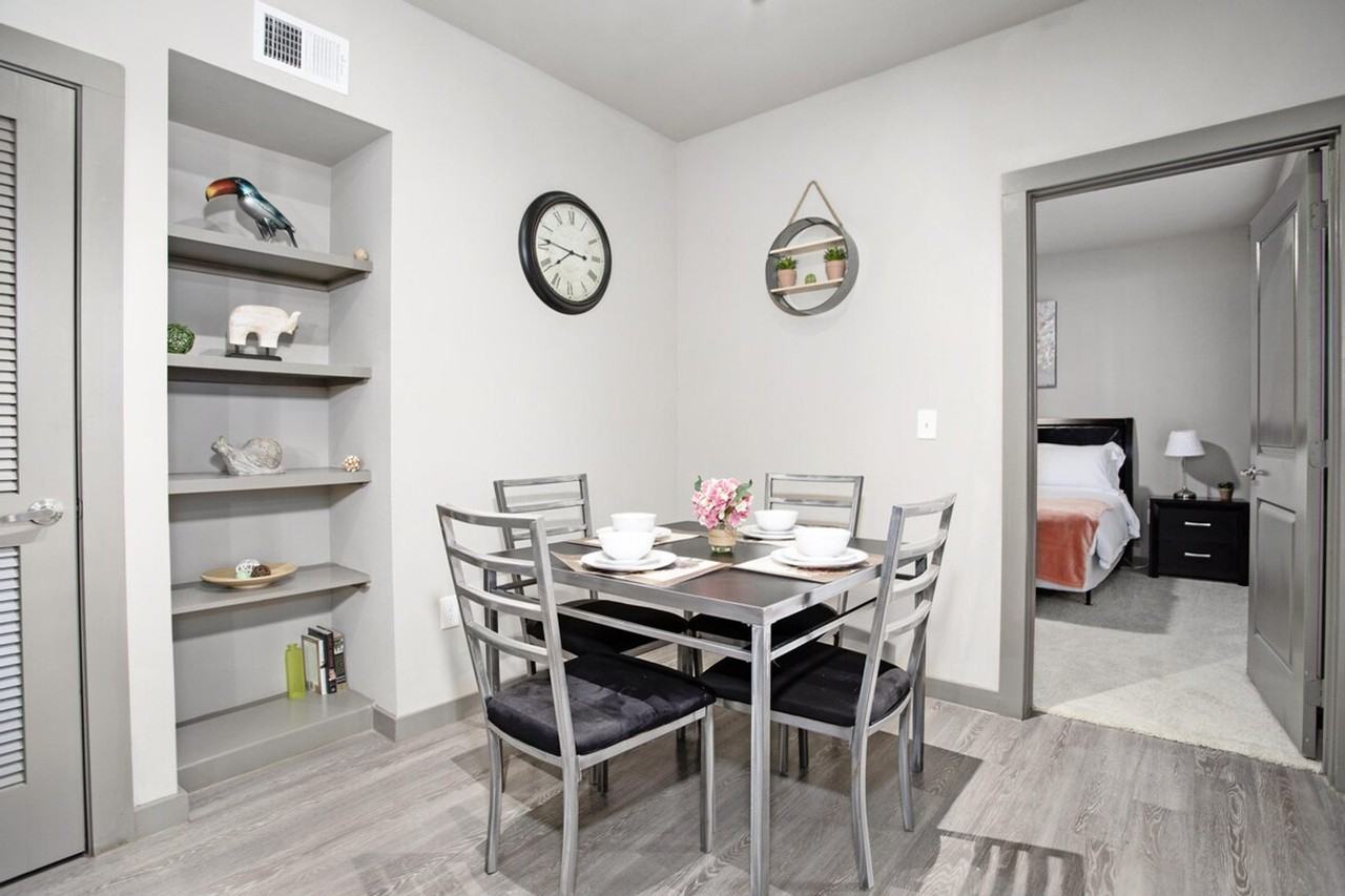 976 S Braeswood Blvd #1359161P - Photo 7 of 21