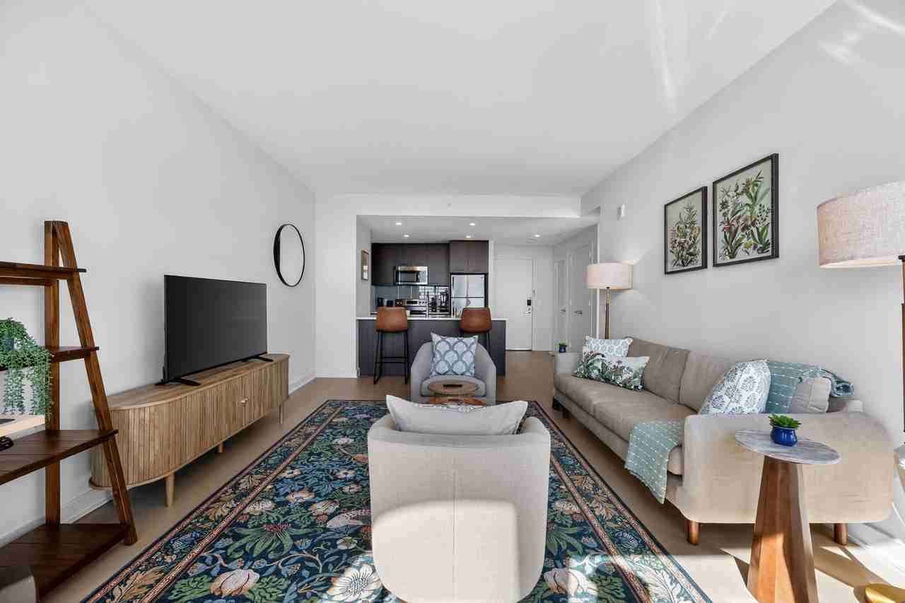 33 Park View Ave #1471251P - Photo 3 of 50