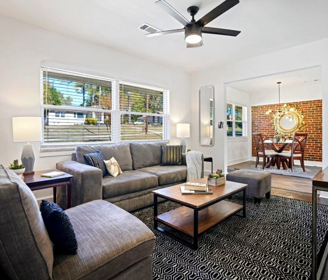 2234 Edgemore Dr Se #1475254P - Photo 4 of 27