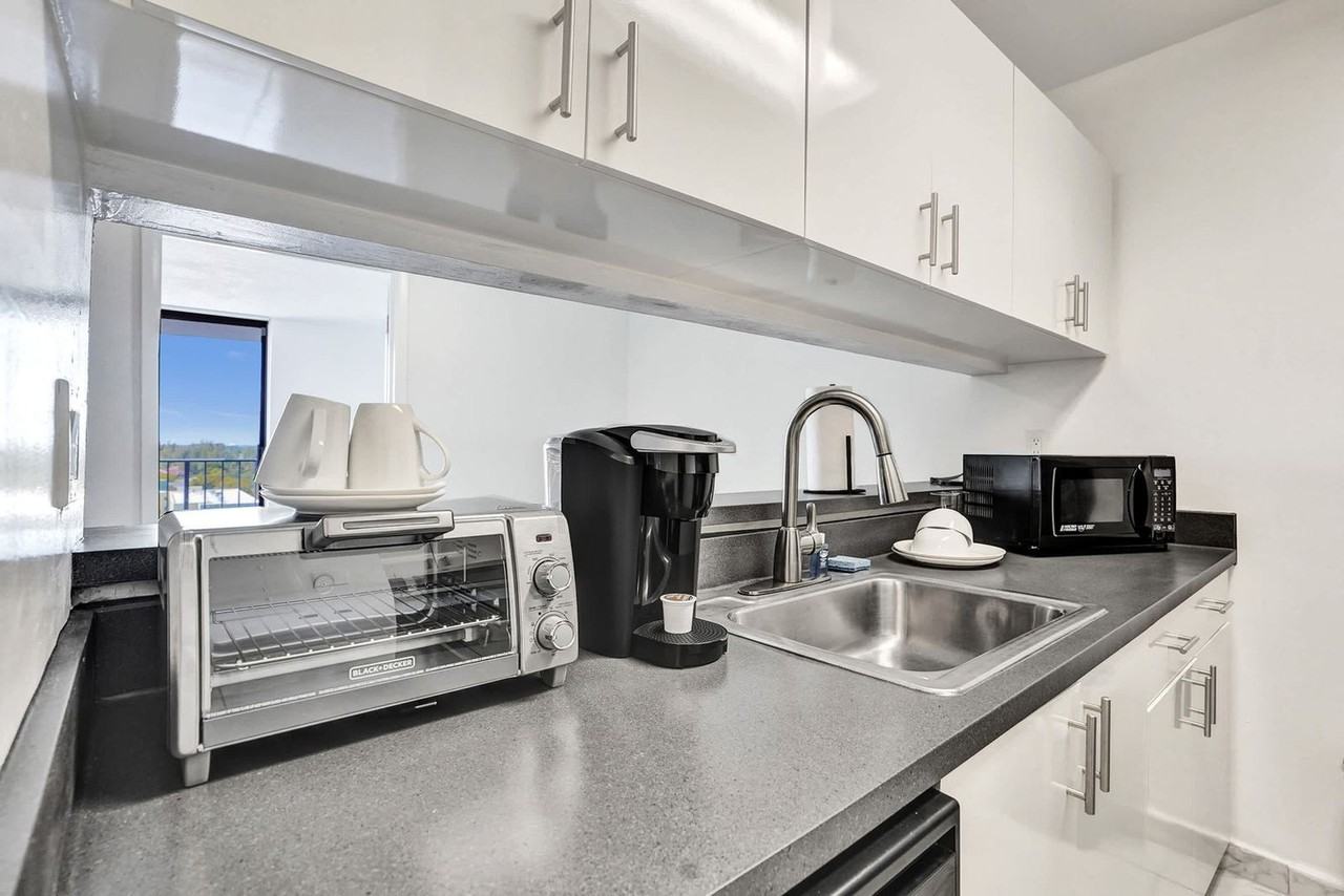 777 Nw 155th Ln #1504057P - Photo 2 of 28