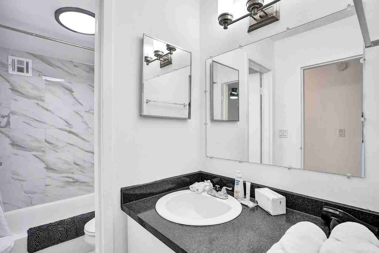 777 Nw 155th Ln #1504057P - Photo 4 of 28