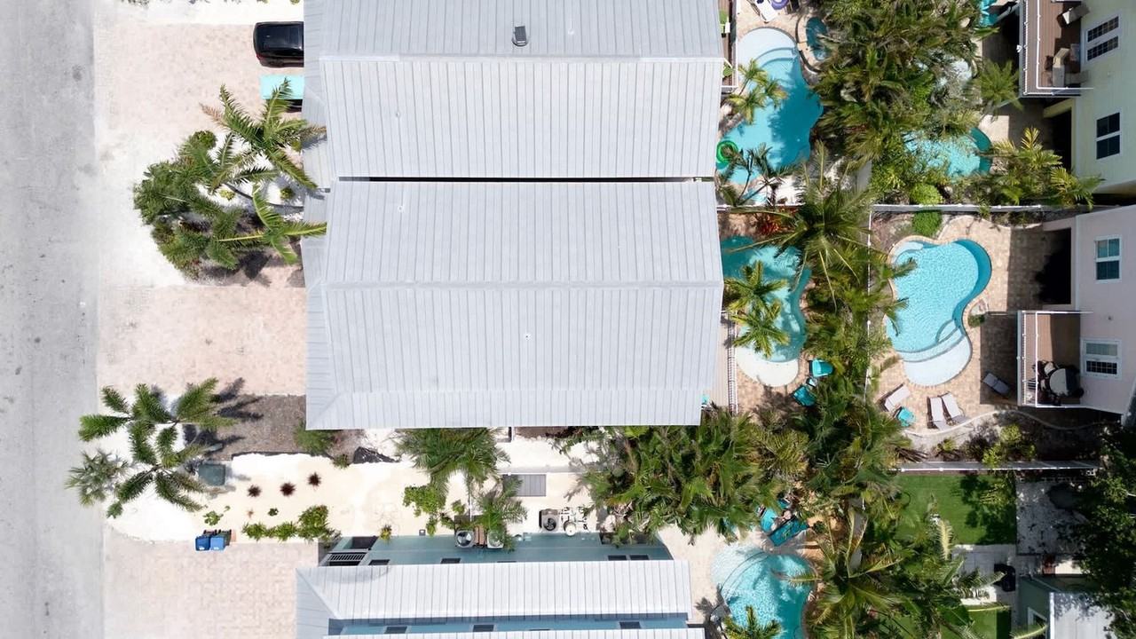 145 50th St #1504767P - Photo 6 of 38