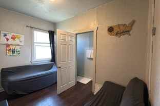 7790 S Oak St - Photo 1 of 1