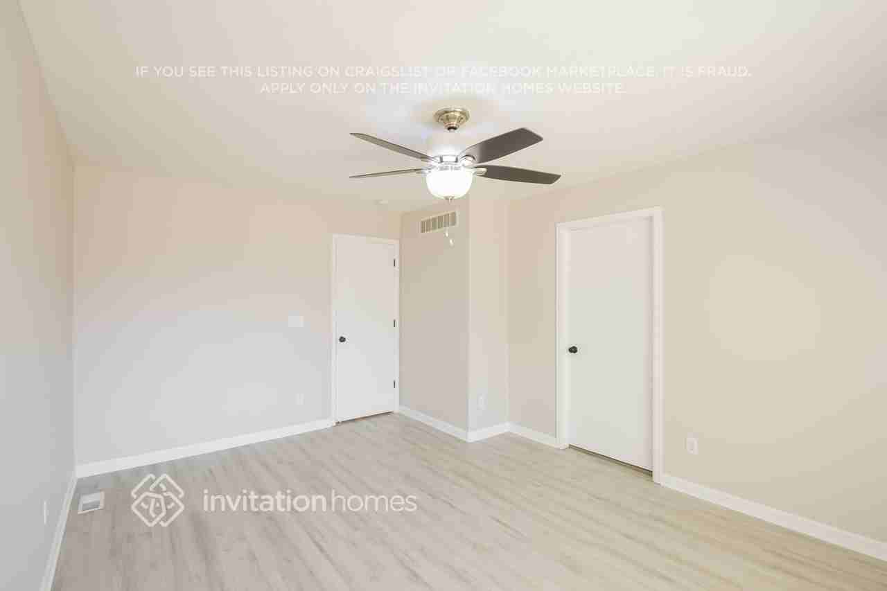 3538 S Ceylon Way - Photo 4 of 15