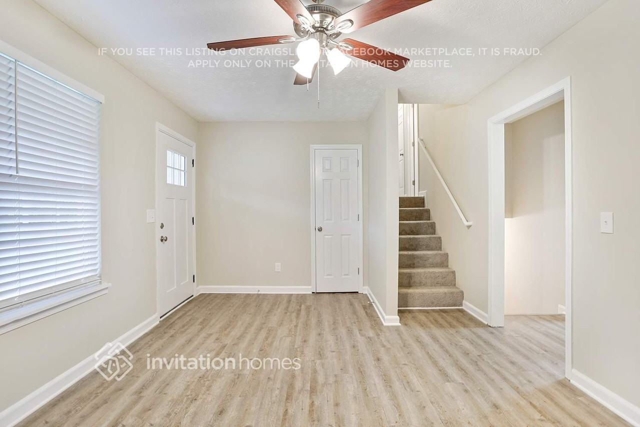 6556 Willow Ln - Photo 3 of 28