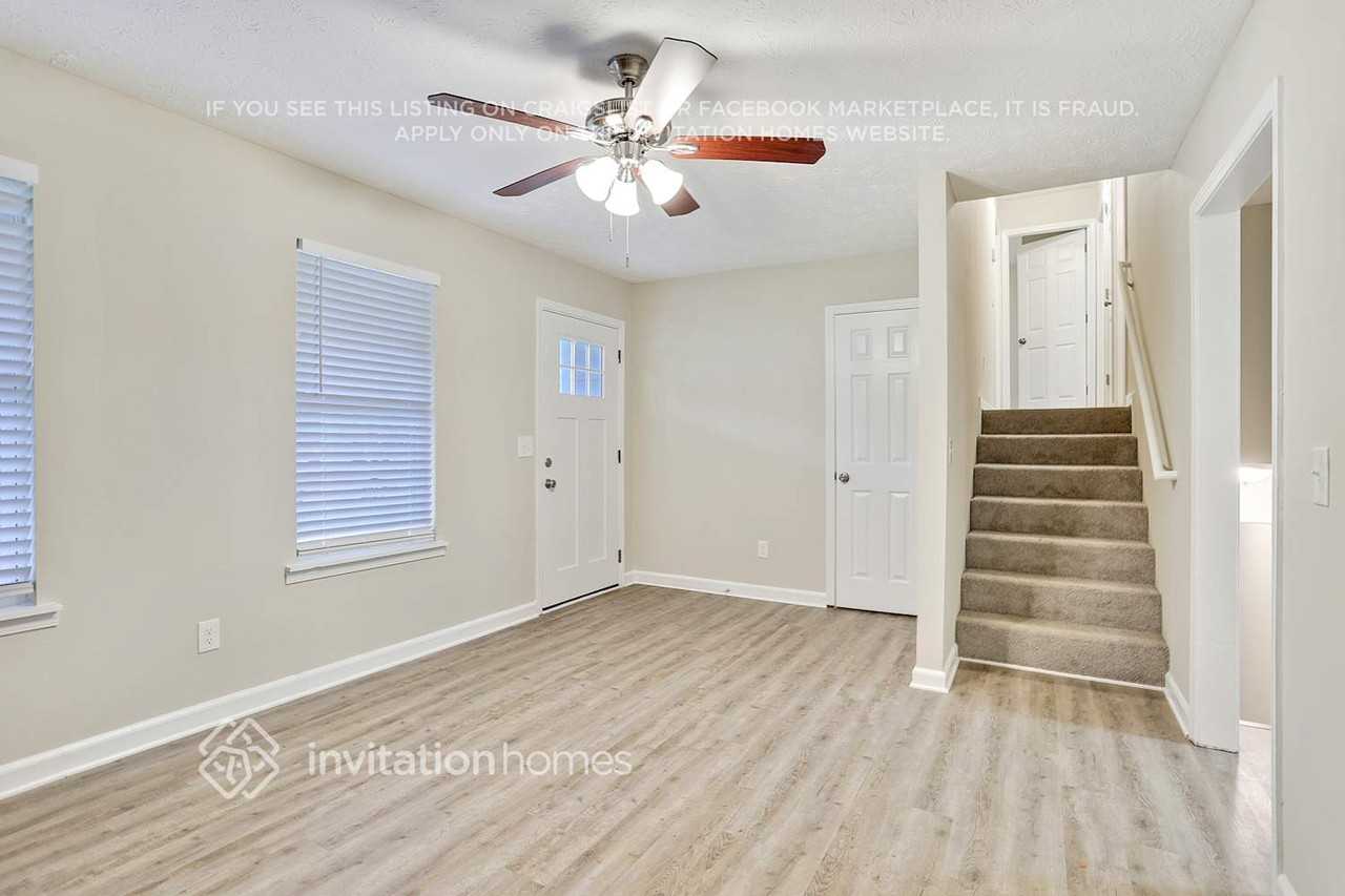 6556 Willow Ln - Photo 4 of 28