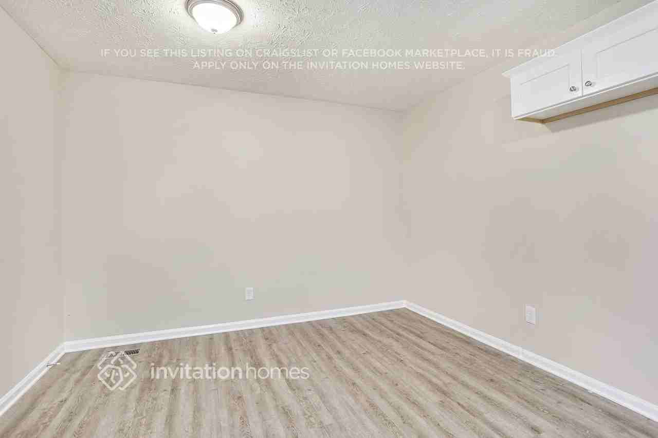 6556 Willow Ln - Photo 5 of 28
