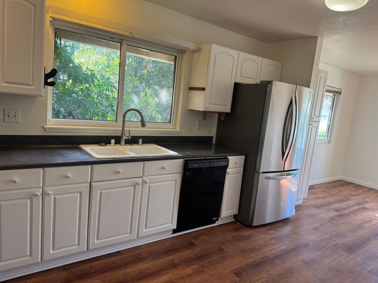 5784 Brandywine Ct - Photo 2 of 15