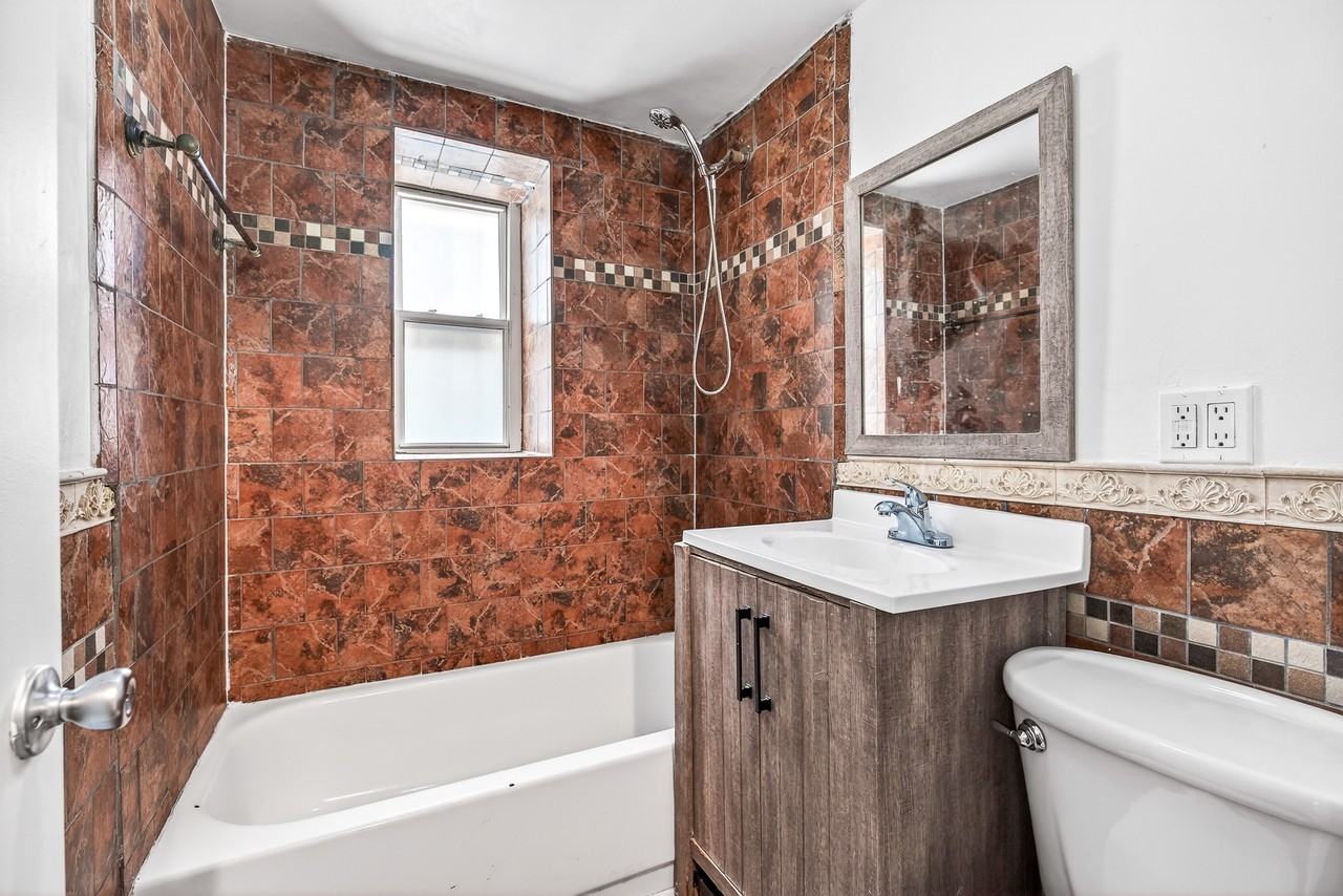 135 Van Wagenen Avenue ###G1 - Photo 5 of 14