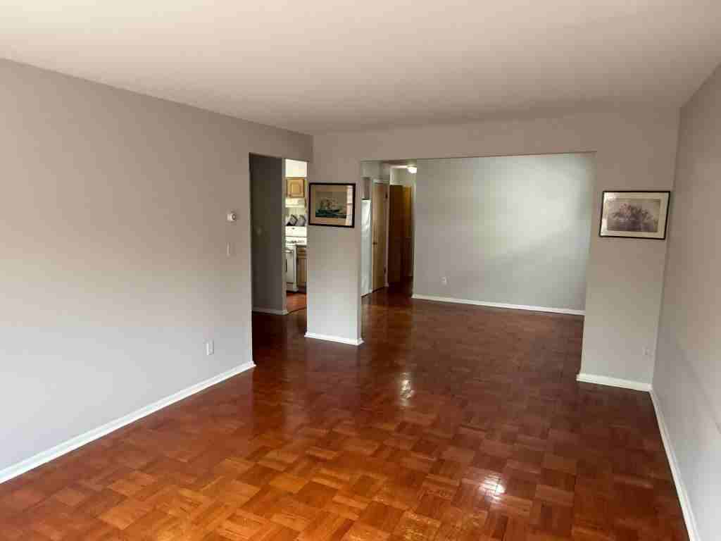 3615 Waldo Ave - Photo 4 of 11