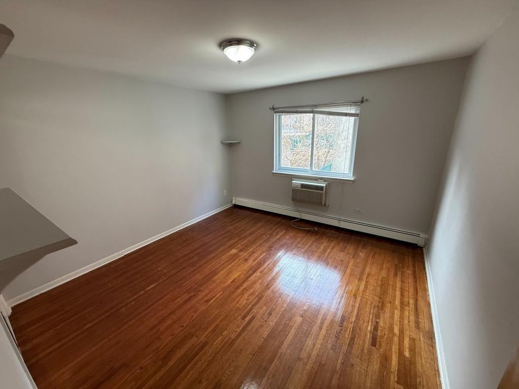 3615 Waldo Ave - Photo 7 of 11