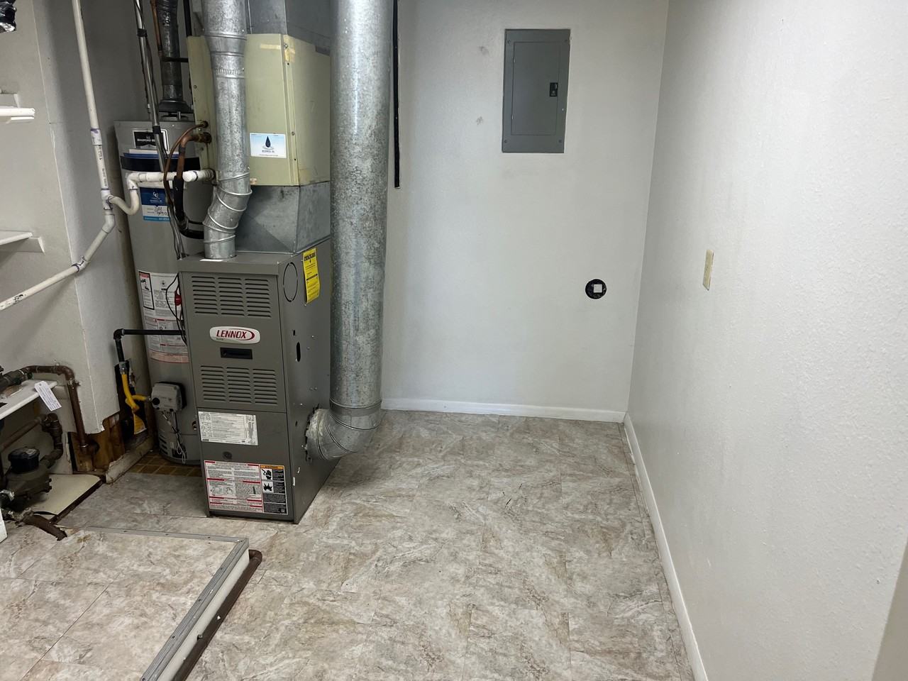 336 S Fenway St #1 - Photo 7 of 12