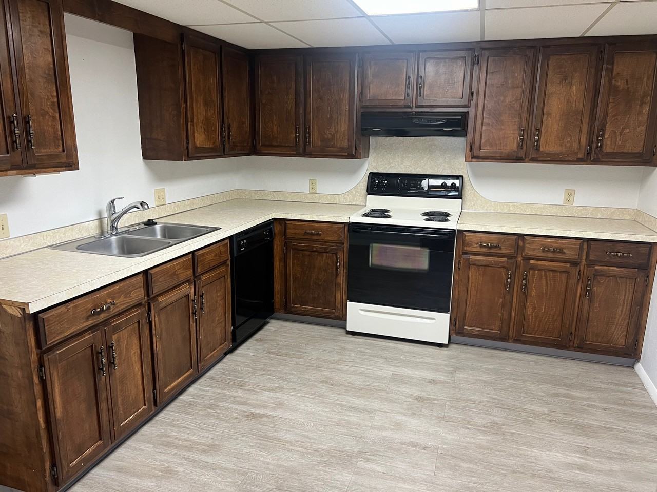 336 S Fenway St #1 - Photo 2 of 12